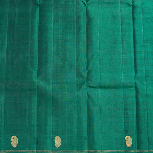 Handwoven green Kanchipuram 3-gram zari silk saree