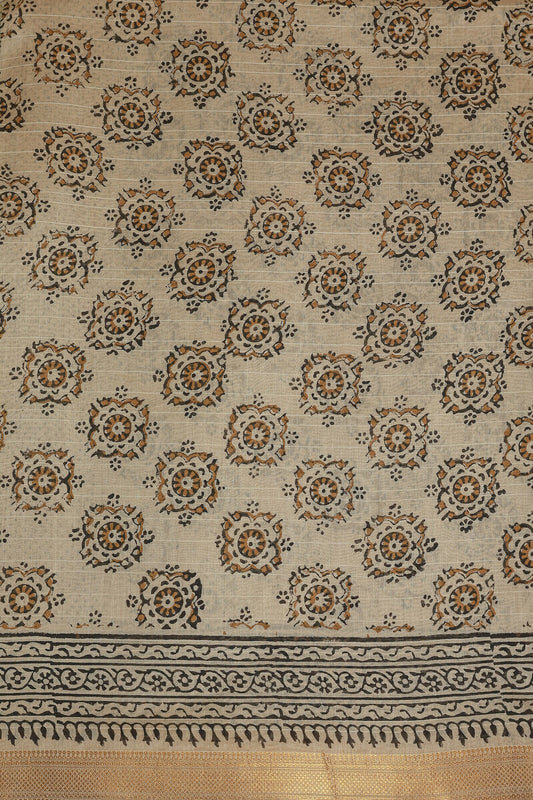 Linen Bagru Handblock Print Saree With Natural Dye, fabric detail