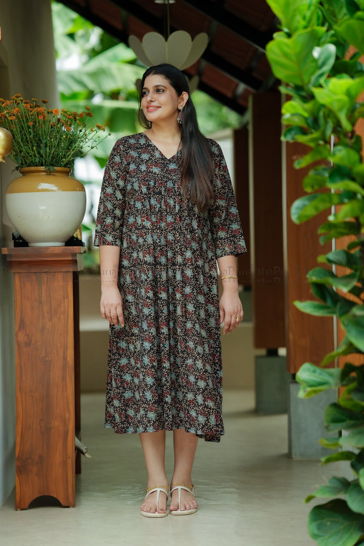 Ajrak V-neck Kurti, full front view