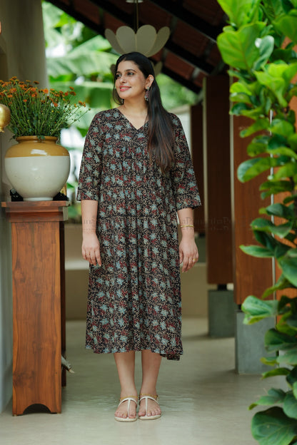 Ajrak V-neck Kurti, full front view