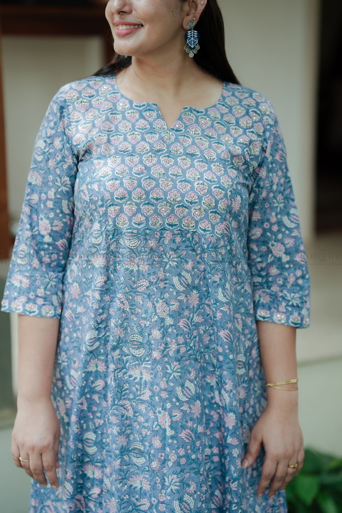 Sangneeri Hand Work Kurti, print and construction detail