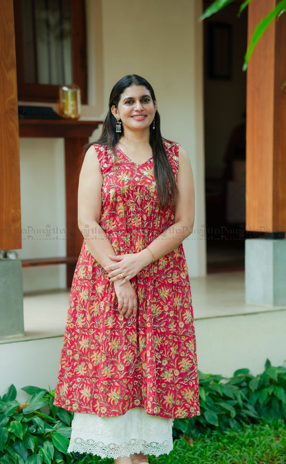 Sangneeri Thread Work Kurti, view 3