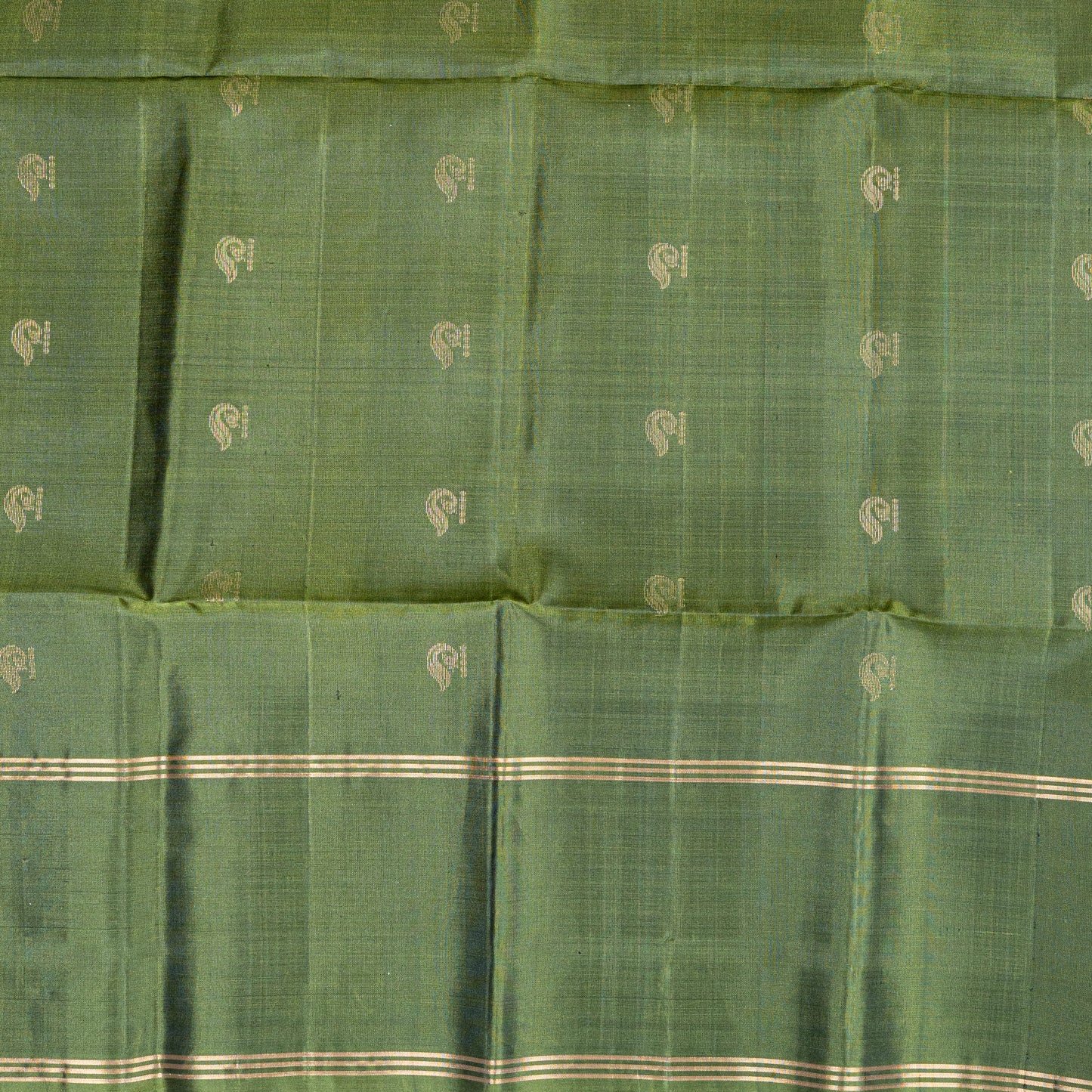 Elegant Forest Green Soft Silk Saree with Woven Zari Motifs and Rich Pallu