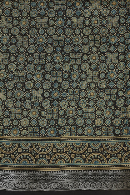 Ajrak Chanderi Silk Saree With Zari Border, fabric detail