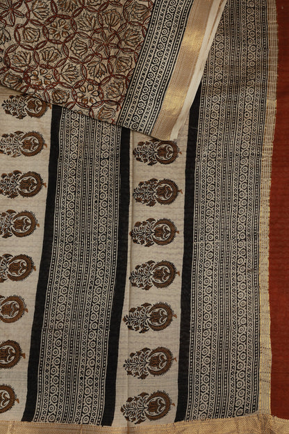 Bagru Chanderi Handblock Print Saree With Zari Border Design B, design view 3