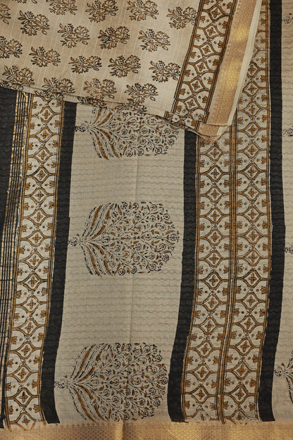 Beige Chanderi Handblock Print Saree With Natural Dye With Zari Border, design view 3