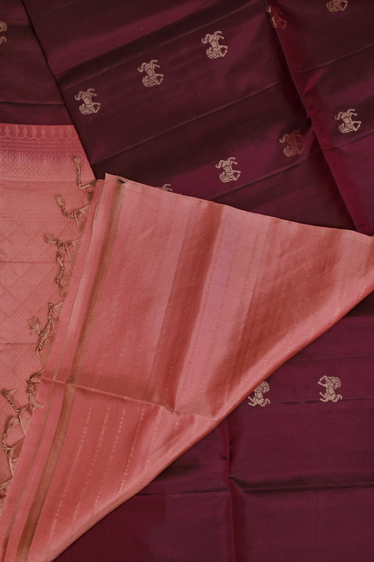 Dark Purple And Pink Pure Silk Saree, design view 4