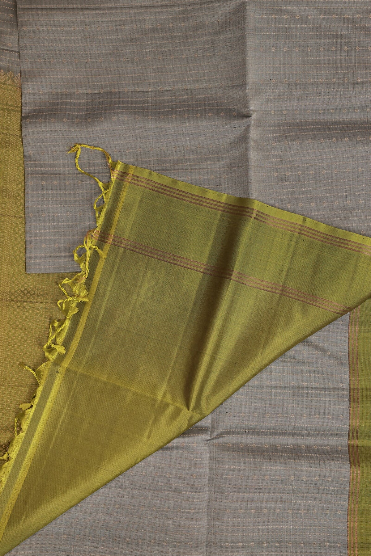 Dark Silver Grey And Parrot Green Pure Silk Saree, design view 3