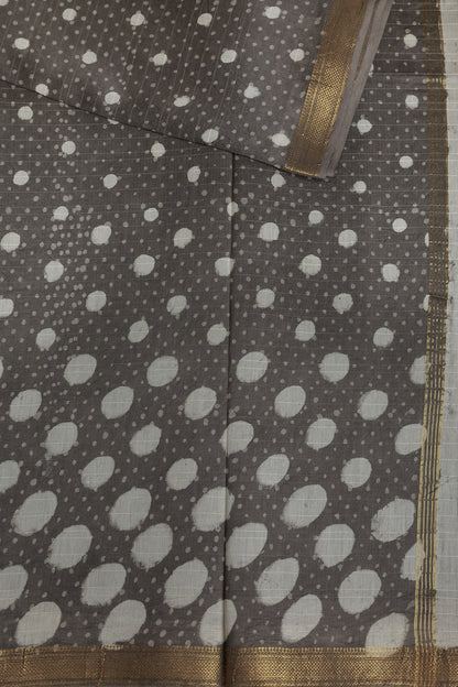 Grey Chanderi Handblock Print Saree With Small And Big Off White Polka Dots, design view 3