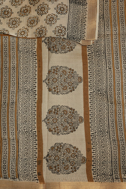 Linen Bagru Handblock Print Saree With Natural Dye, design view 3
