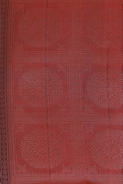 Magenta Red Pure Silk Saree With Elephant Zari Border, fabric detail