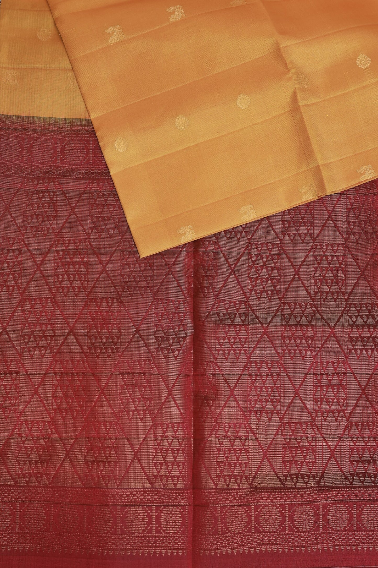 Mango Yellow Pure Silk Saree With Magenta Pallu, folded saree view