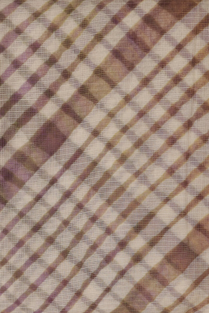 Off White Green And Lavender Lahariya Saree, fabric detail