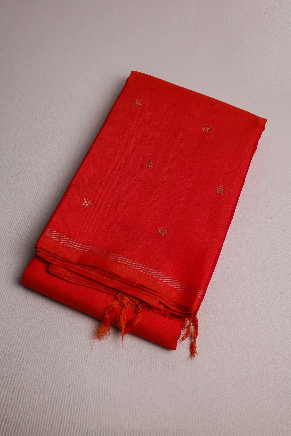 Pink Kanjeevaram Saree with Small Zari Border