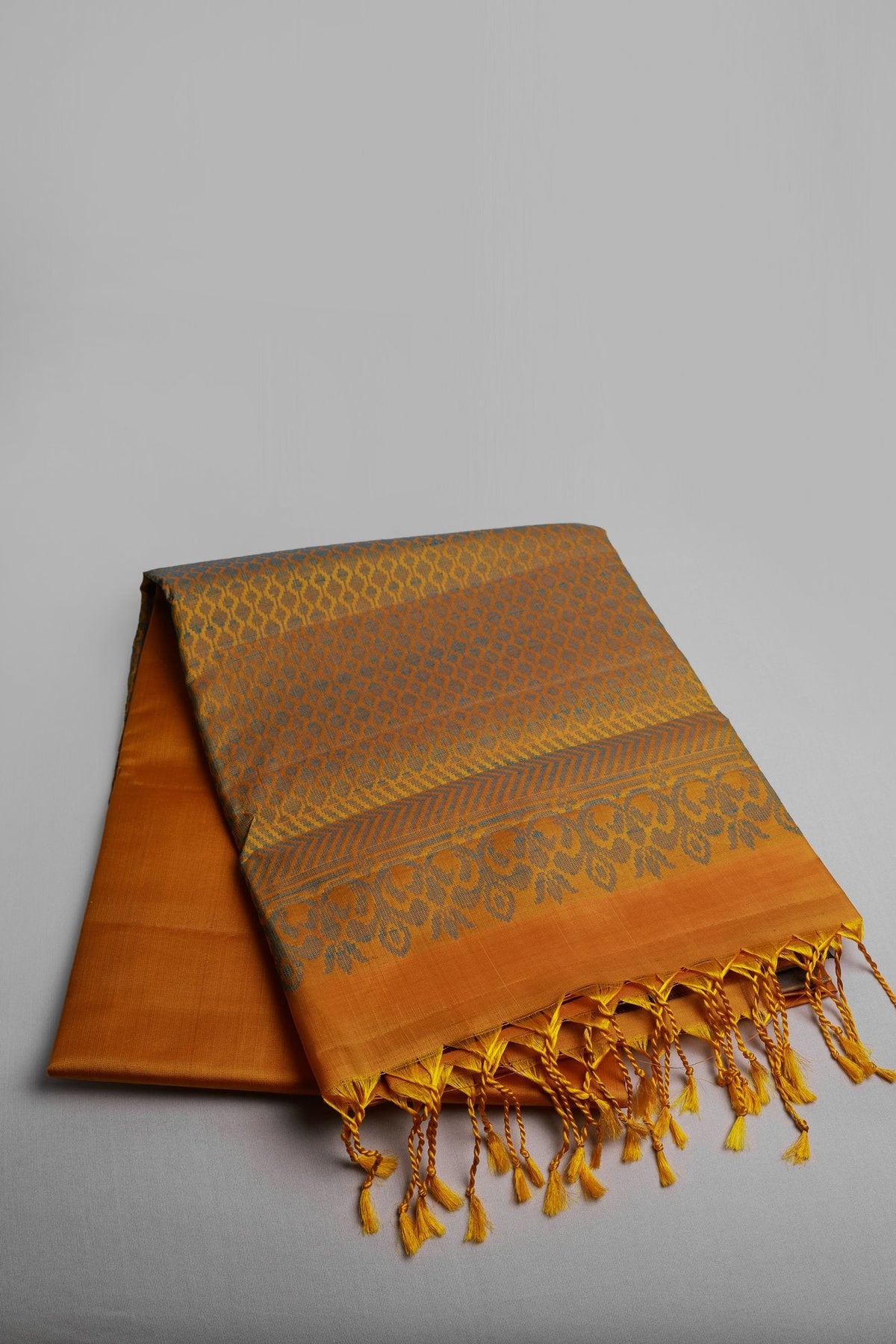 Pure Silk Saree Yellow Saree with Blue Thazhampoo Border