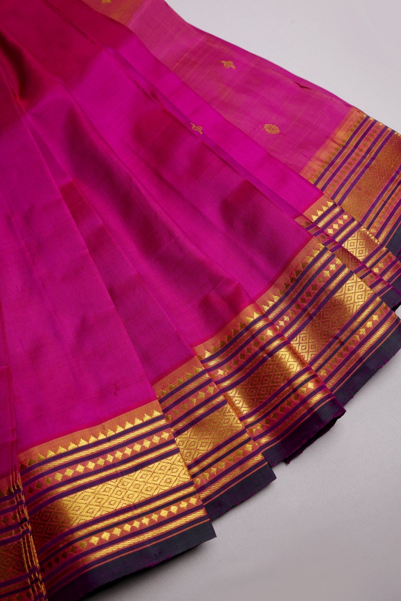 Thirubhoovanam Sarees with Golden Border
